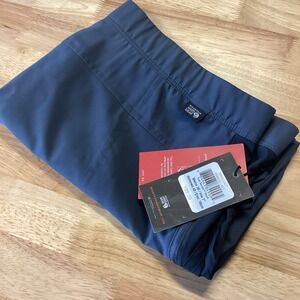 NWT Men's Mountain Hardwear Trail Sender‎ Shorts- 36- Gray